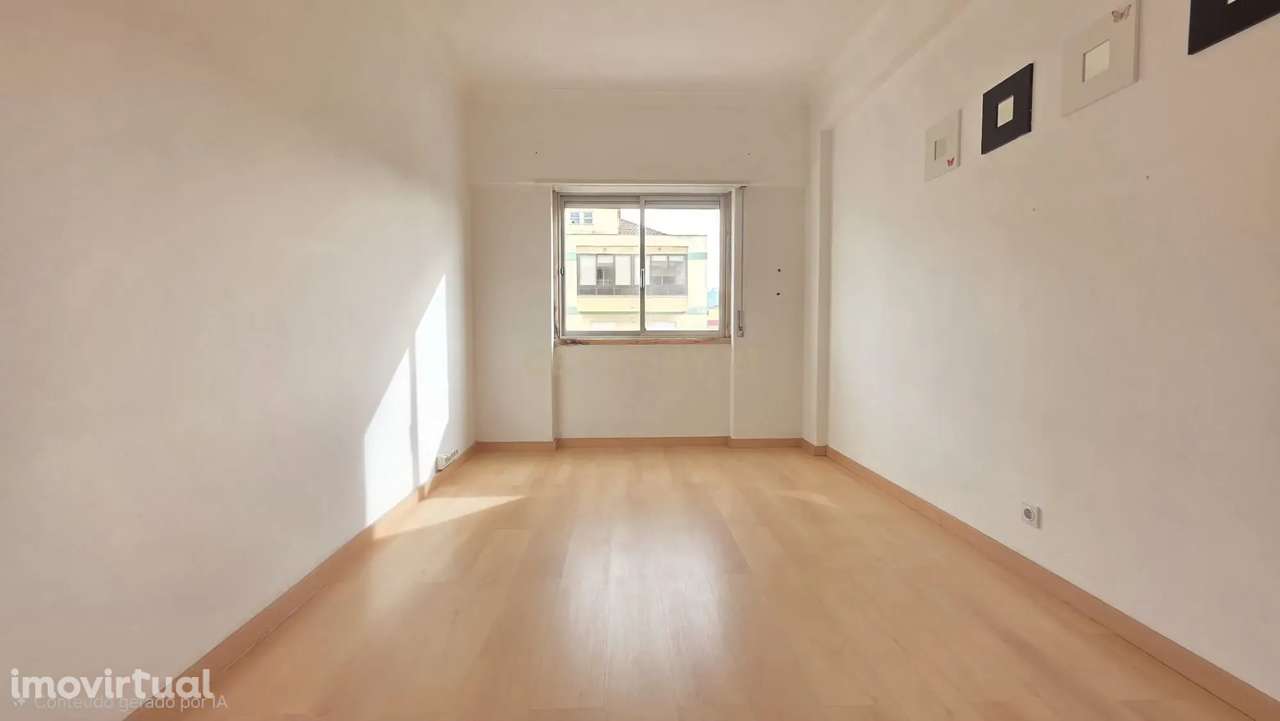 Apartamento T3 em Póvoa de Santo Adrião com Vista Desafogada - Grande imagem: 5/32