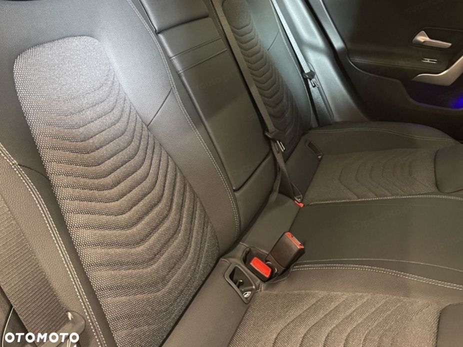 Mercedes-Benz CLA 200 mHEV Progressive 7G-DCT - 10