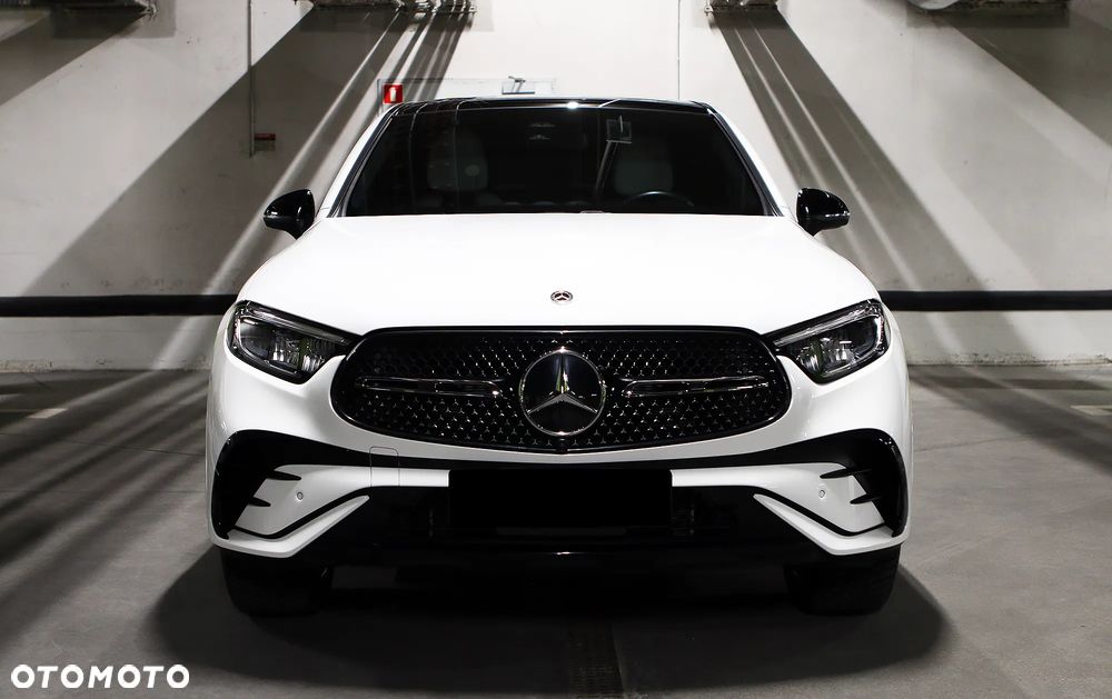 Mercedes-Benz GLC 300 mHEV 4-Matic AMG Line - 2