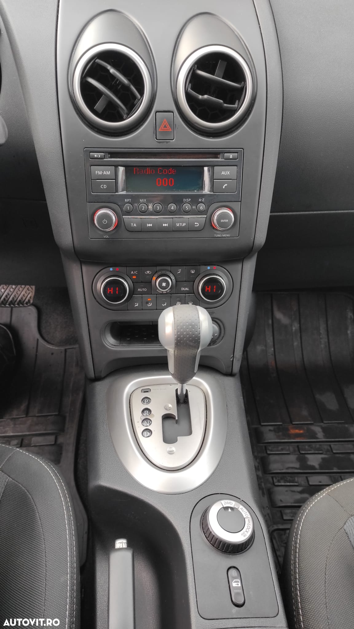 Nissan Qashqai 2.0 DCI DPF 4X4 Acenta SP - 14