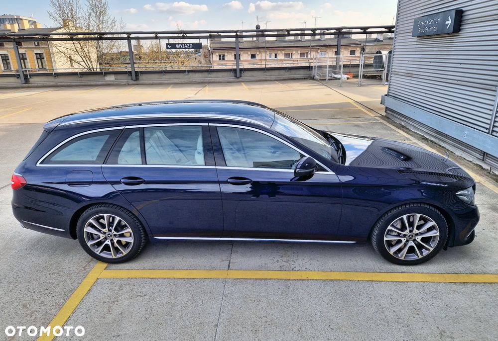 Mercedes-Benz Klasa E 450 4Matic 9G-TRONIC Exclusive - 19