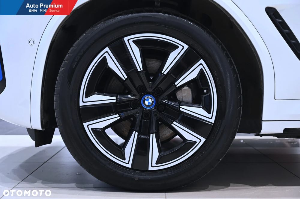 BMW iX3 80kWh Inspiring - 23