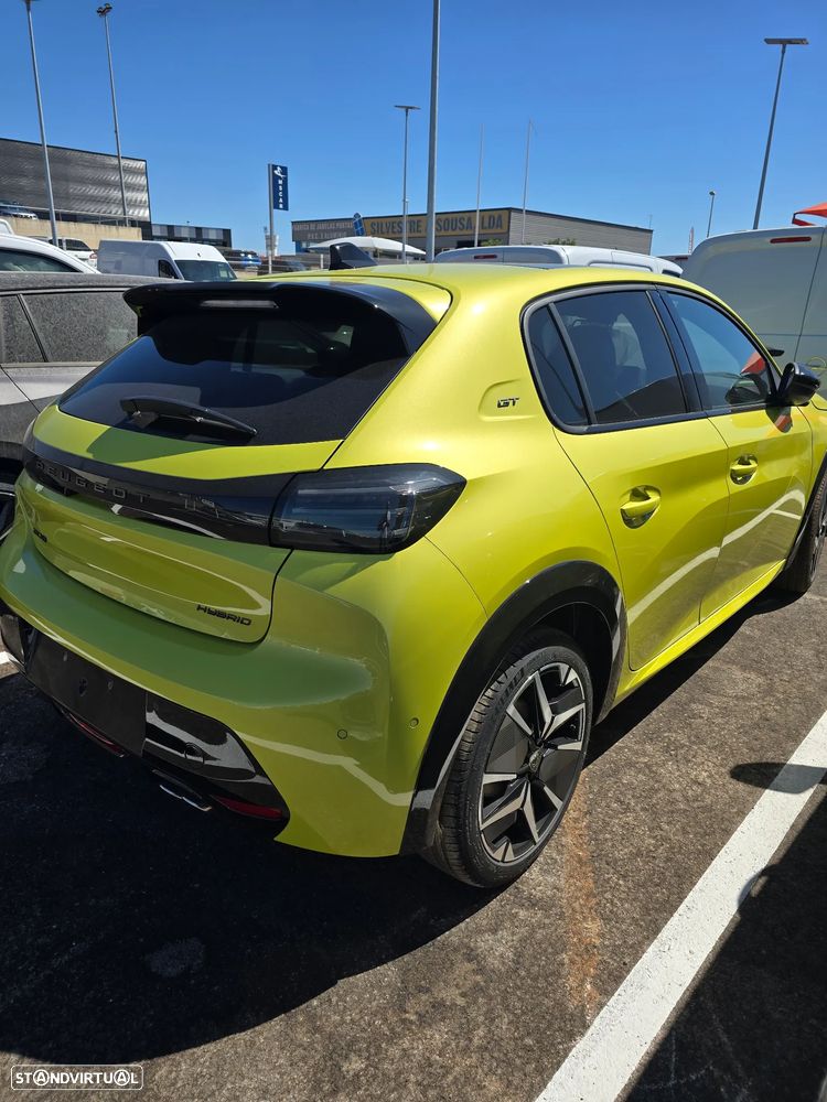 Peugeot 208 1.2 Hybrid GT e-DCS6 - 7