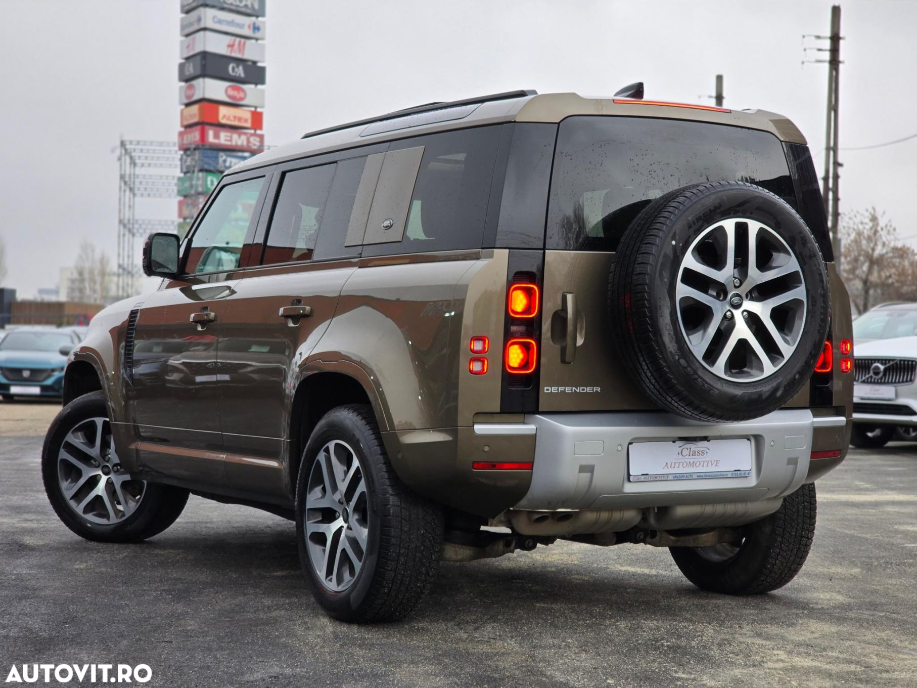 Land Rover Defender 130 3.0D 250 MHEV X-Dynamic SE - 8