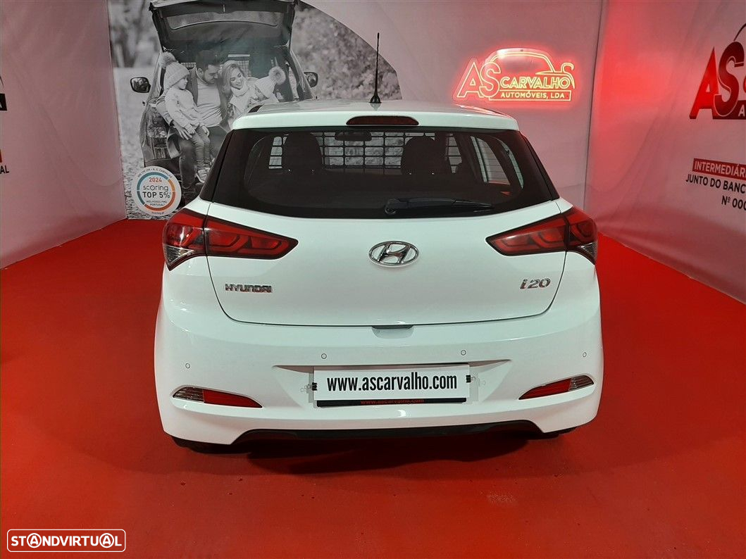 Hyundai i20 1.1 CRDi Access Plus - 6
