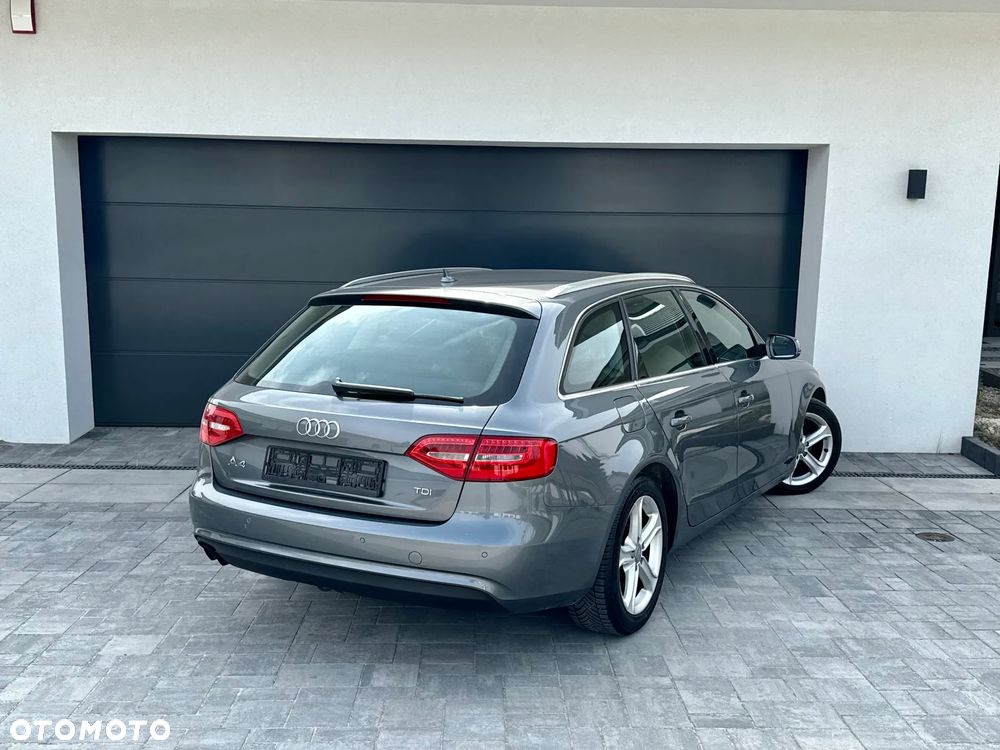 Audi A4 Avant - 13