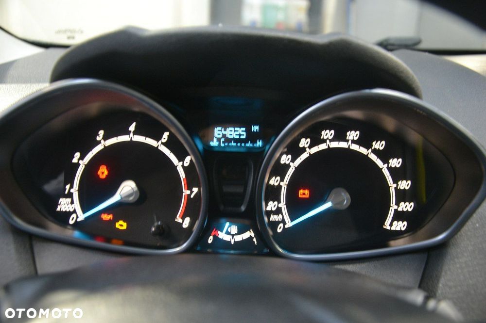 Ford Fiesta - 17