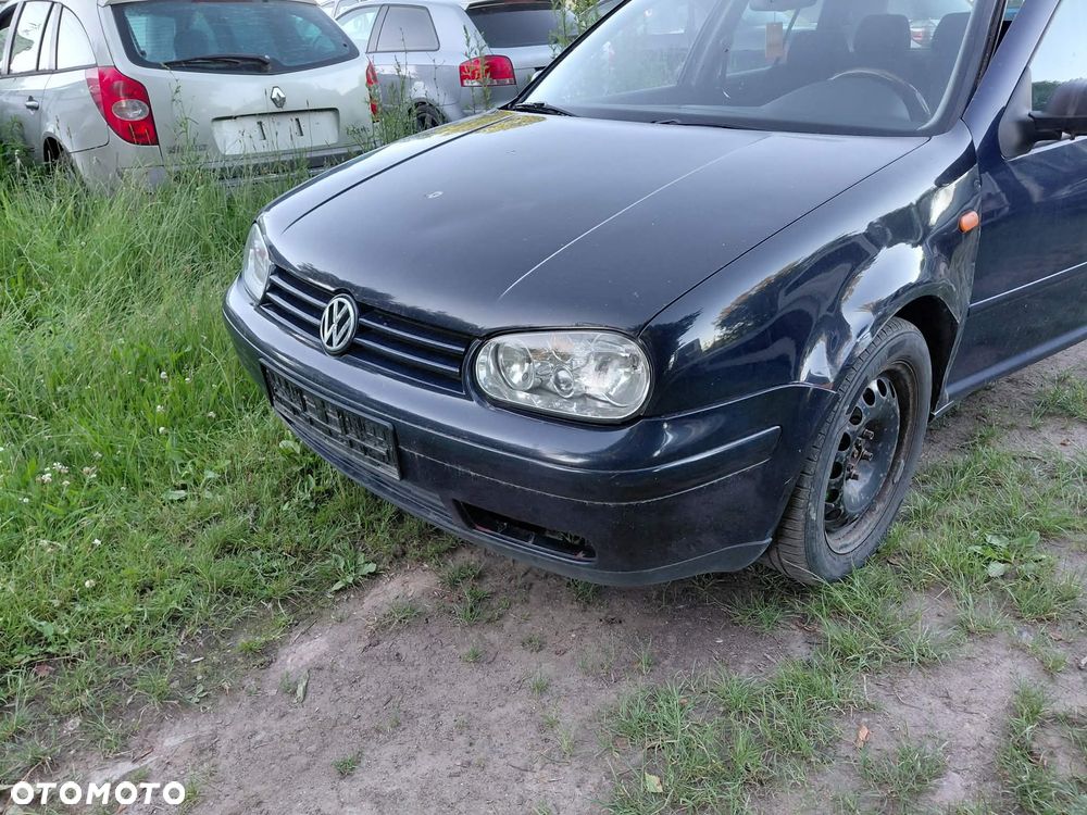 części VW VOLKSWAGEN GOLF IV 1.8 20V turbo 1998r hatchback BŁOTNIK przód prawy lewyLC5H - 2