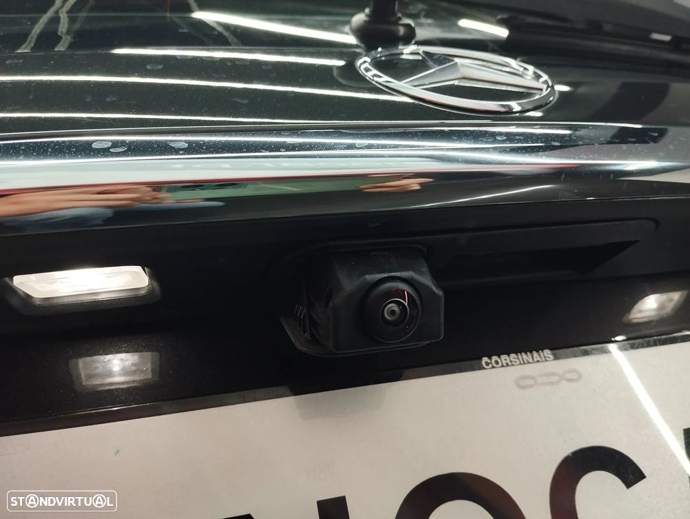 Mercedes-Benz E 300 de AMG Line - 13