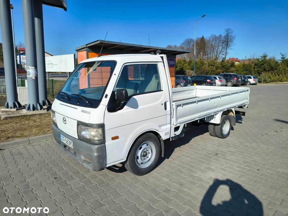 Mazda E2200 - 1