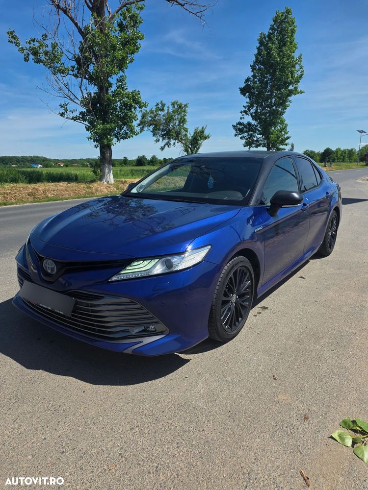 Toyota Camry 2.5 Exclusive - 4