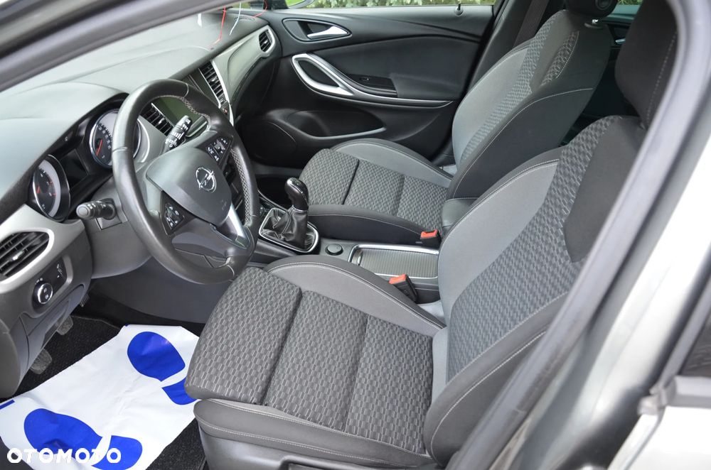 Opel Astra 1.2 T S&S - 22