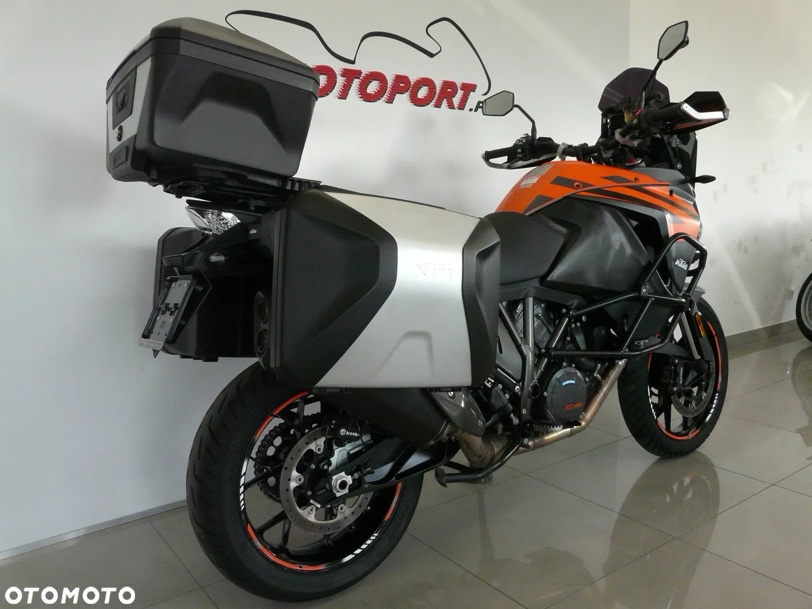 KTM Adventure - 3