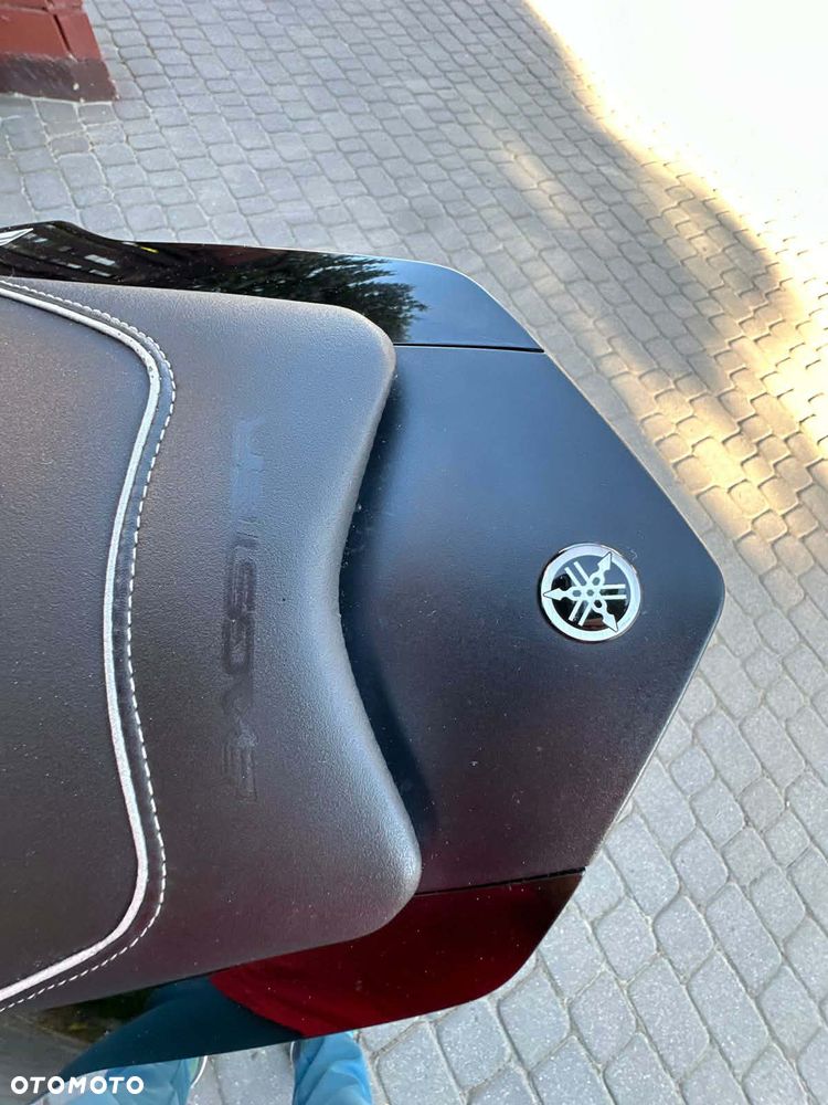 Yamaha FZ8 - 17