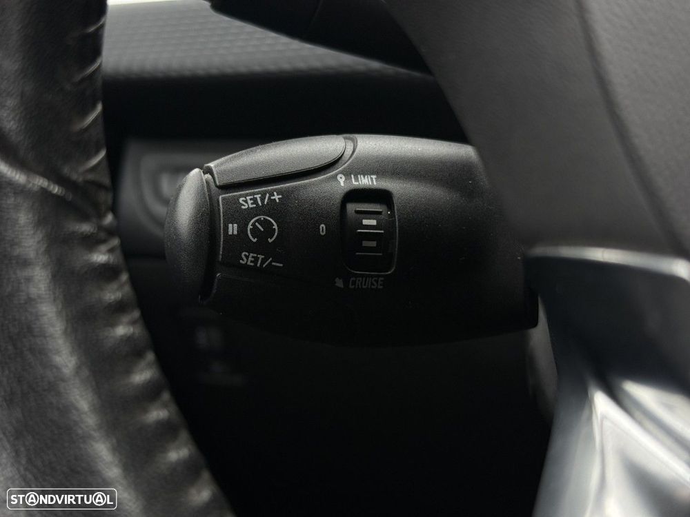 Peugeot 208 1.6 BlueHDi Allure - 10