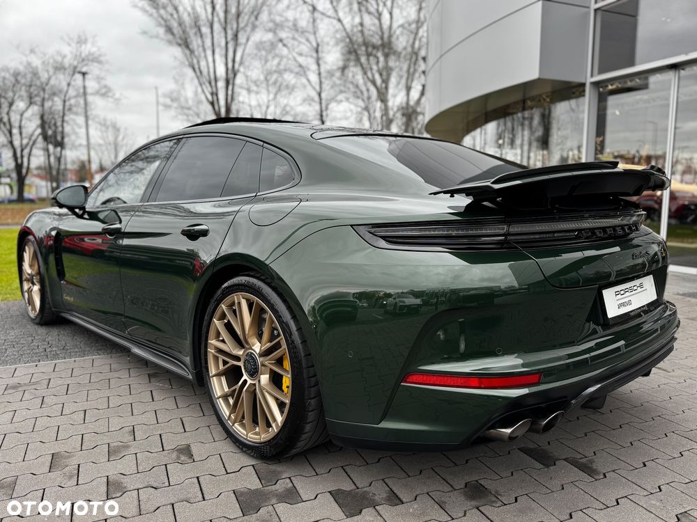Porsche Panamera Turbo S E-Hybrid PHEV - 16
