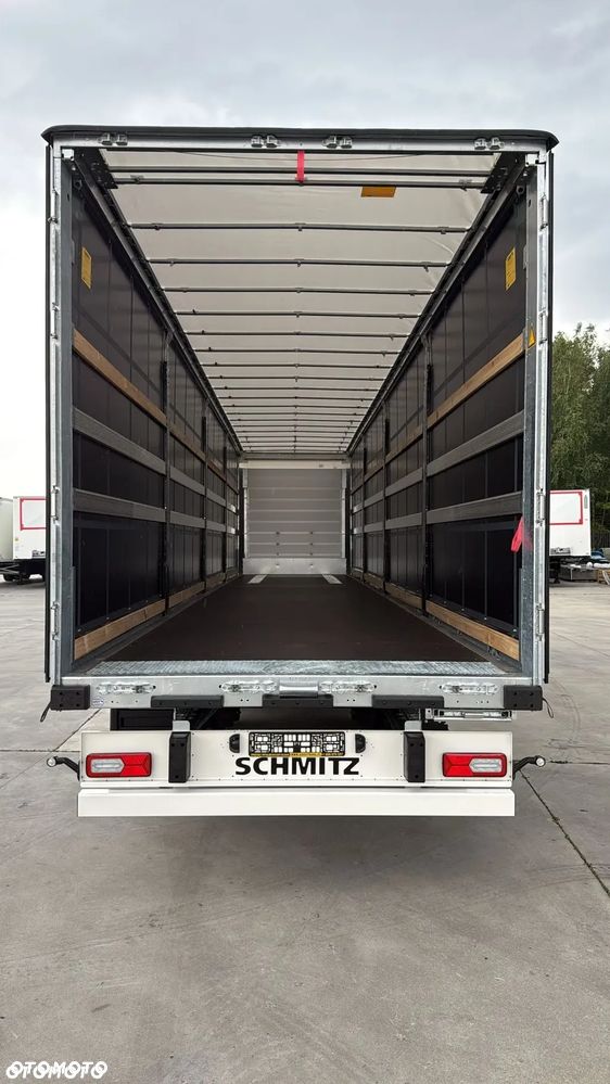 Schmitz Cargobull odbiór w Polsce, nowa firanka plandeka Standard 2026 rok - 11