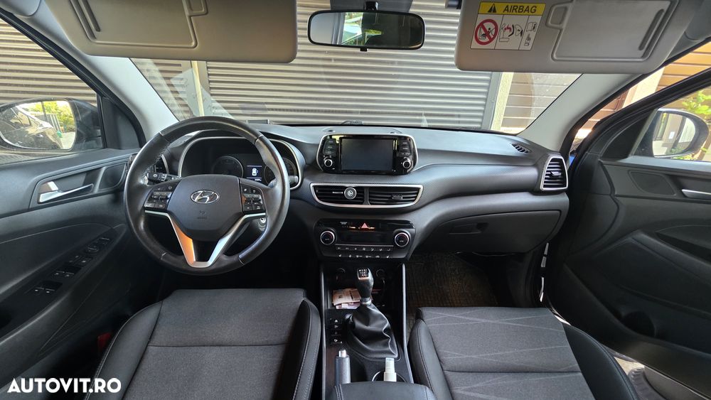 Hyundai Tucson 1.6 GDI 2WD 6MT Style - 9