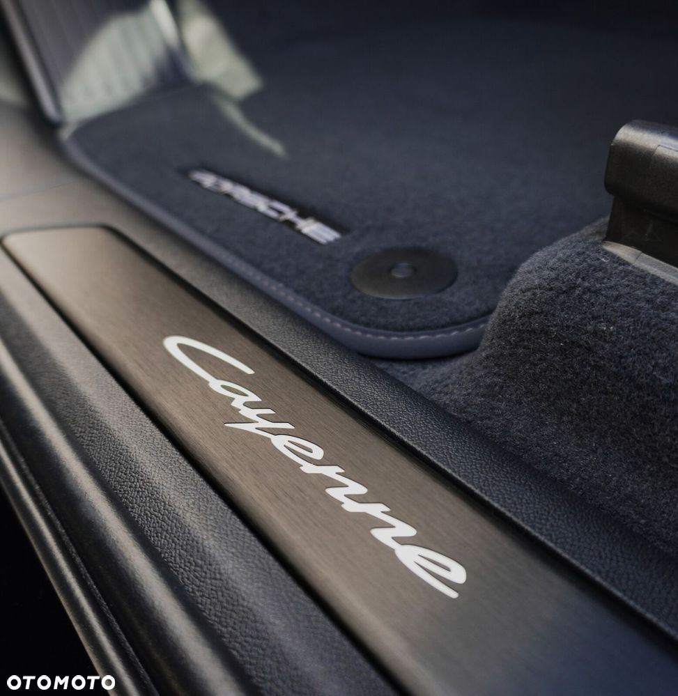 Porsche Cayenne E-Hybrid PHEV Black Edition - 27