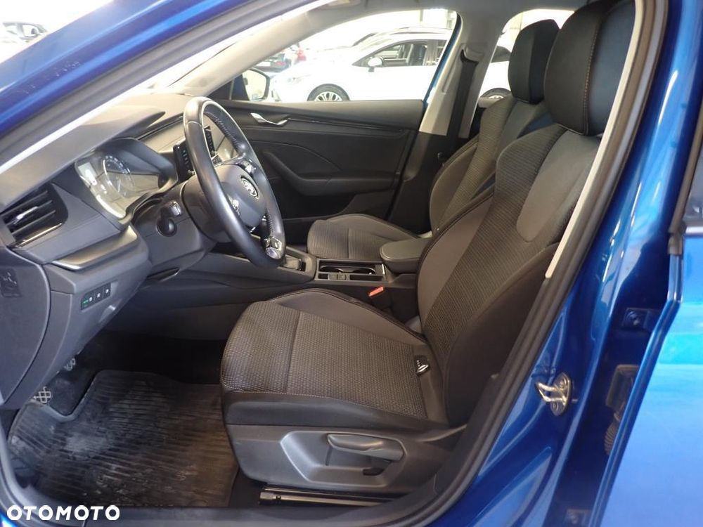 Skoda Octavia 1.5 TSI ACT Ambition - 7