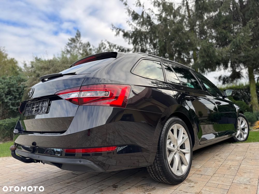 Skoda Superb 2.0 TDI Active DSG - 8