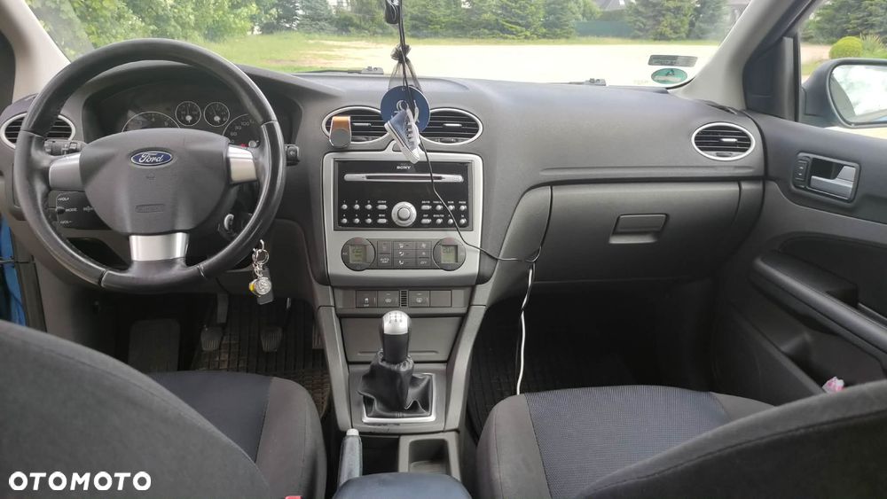 Ford Focus - 11