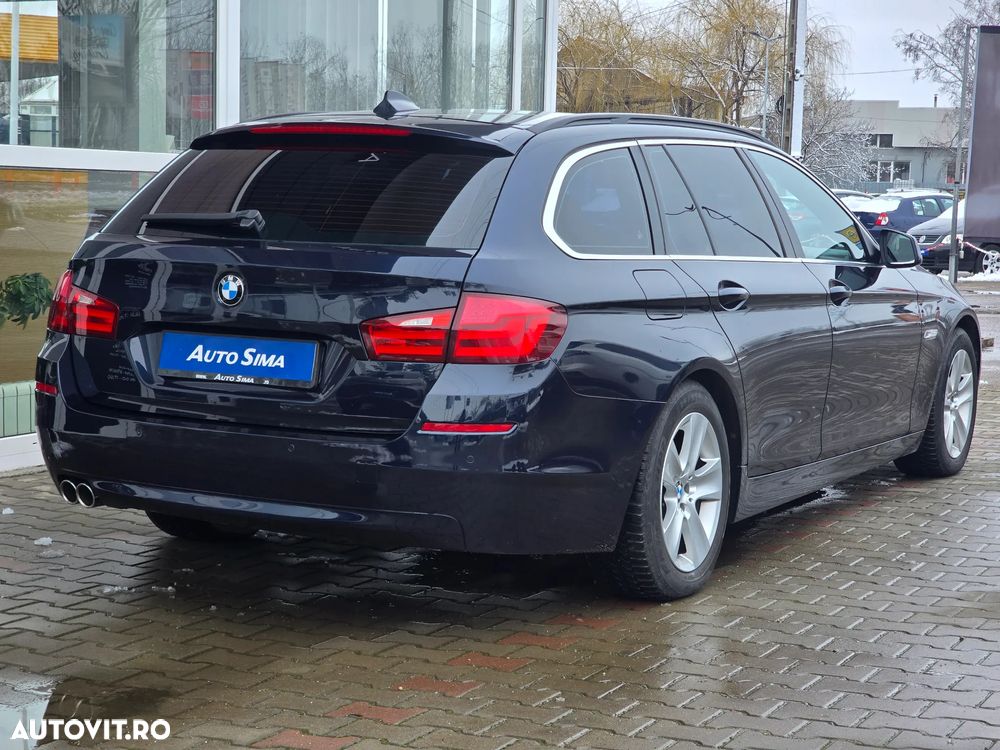 BMW Seria 5 520d - 7