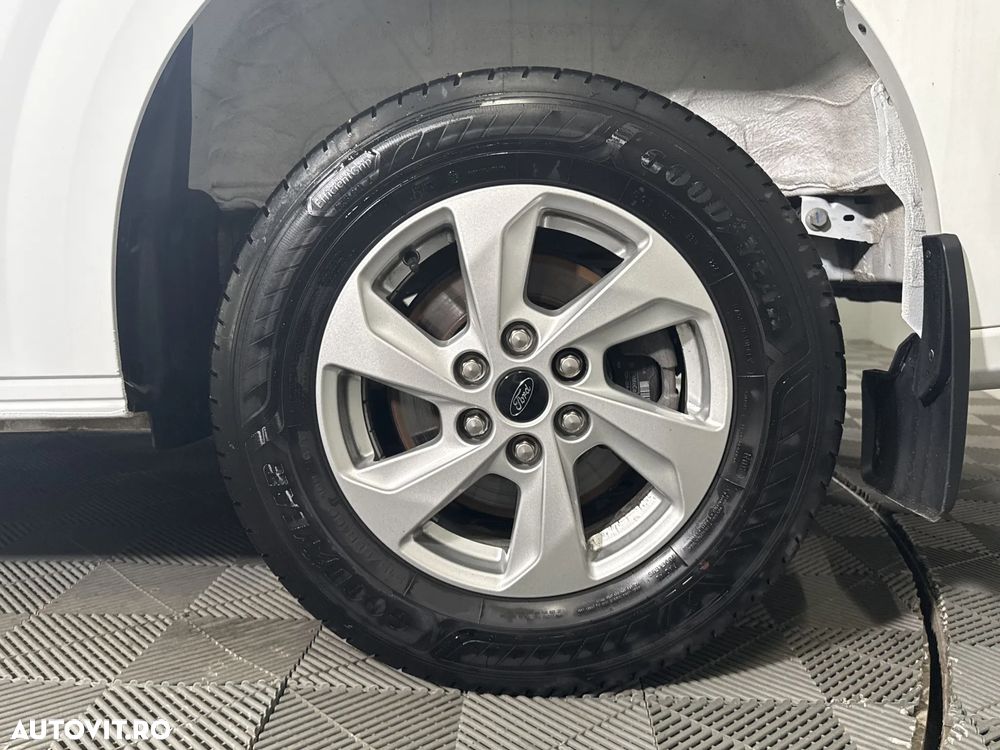 Ford TRANSIT - 12