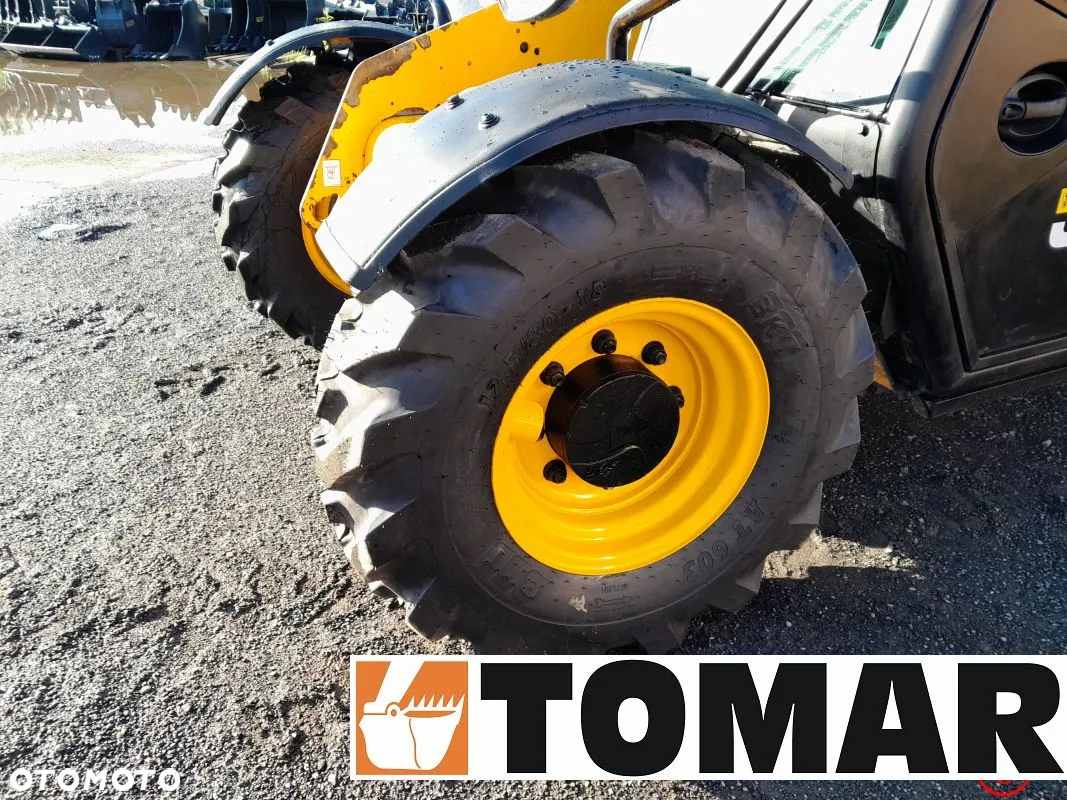 JCB 525-60  koła18" - 13