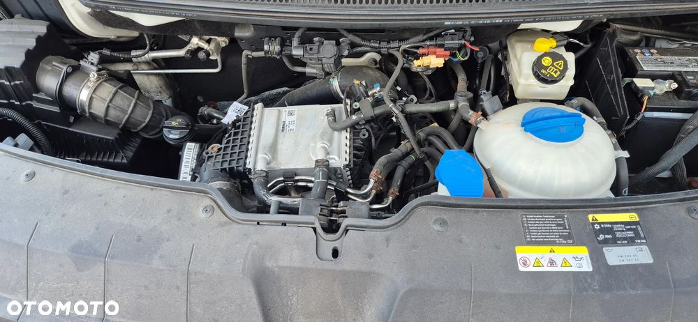 Volkswagen T6.1 long 6 osobowy - 16