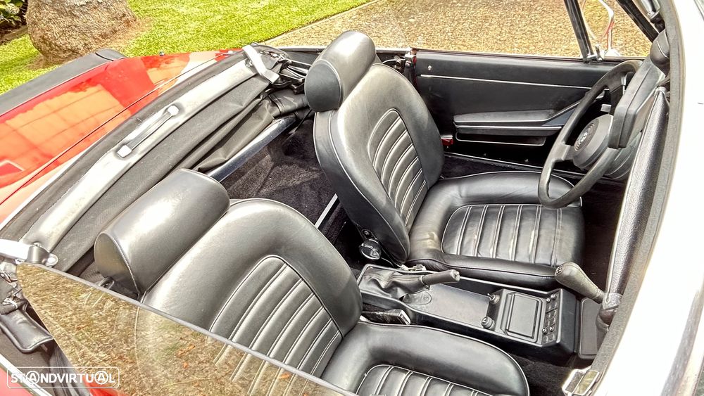 Alfa Romeo Spider 1.6 - 8