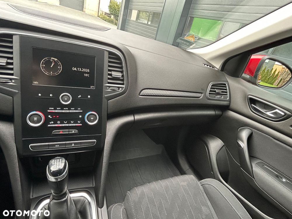 Renault Megane 1.2 Energy TCe Limited - 11