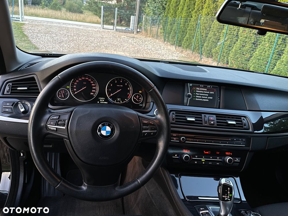 BMW Seria 5 - 12