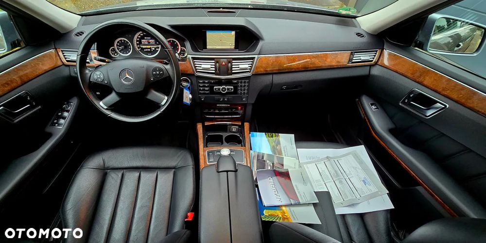 Mercedes-Benz Klasa E 300 BlueTec Hybrid Elegance - 10