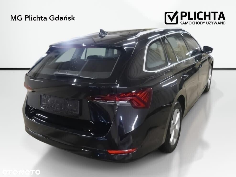 Skoda Octavia 2.0 TDI Style DSG - 3
