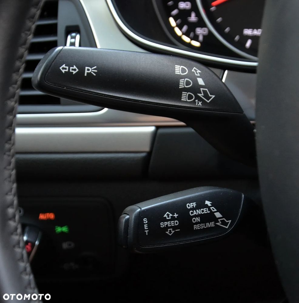 Audi A6 Avant 2.0 TDI Ultra S tronic - 23