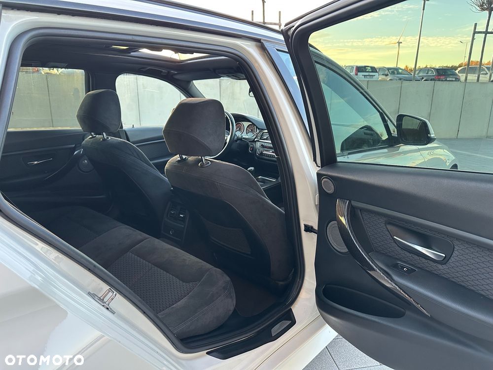 BMW Seria 3 318d M Sport EU6 - 29