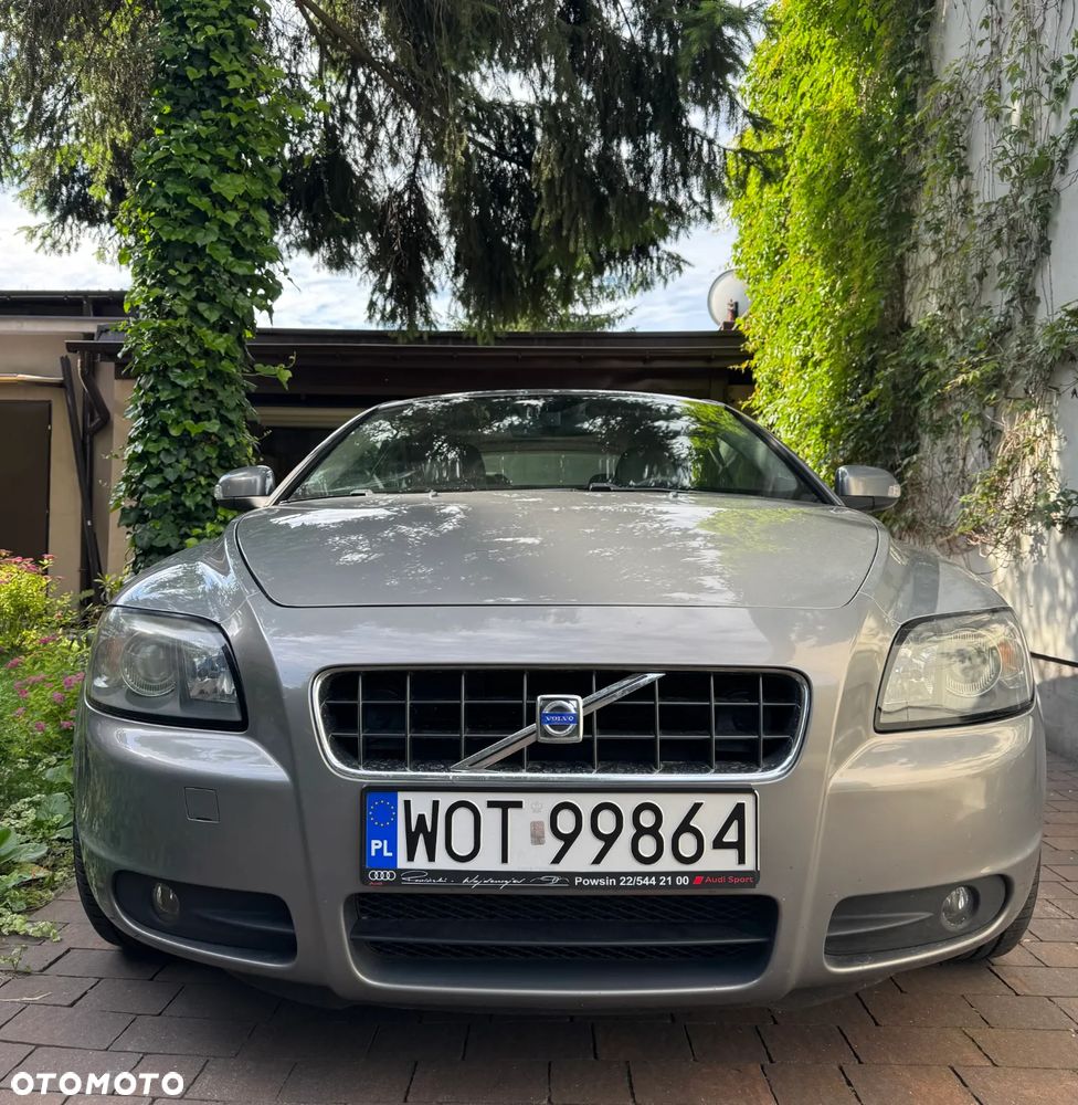 Volvo C70 2.4D5 Summum - 1