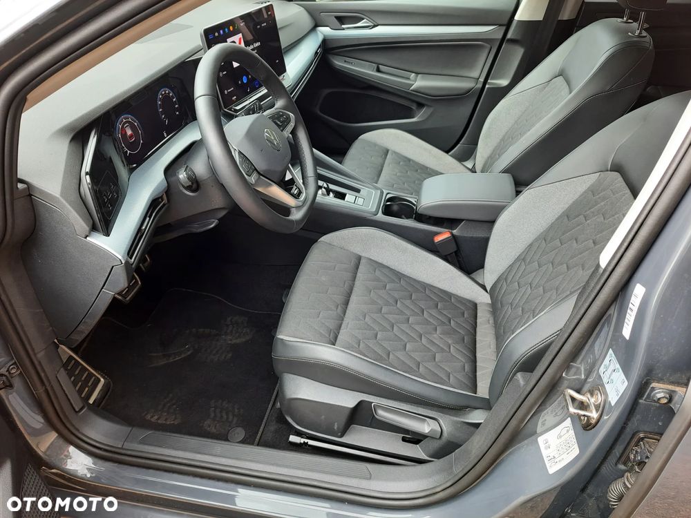 Volkswagen Golf 1.5 eTSI OPF DSG Goal - 11