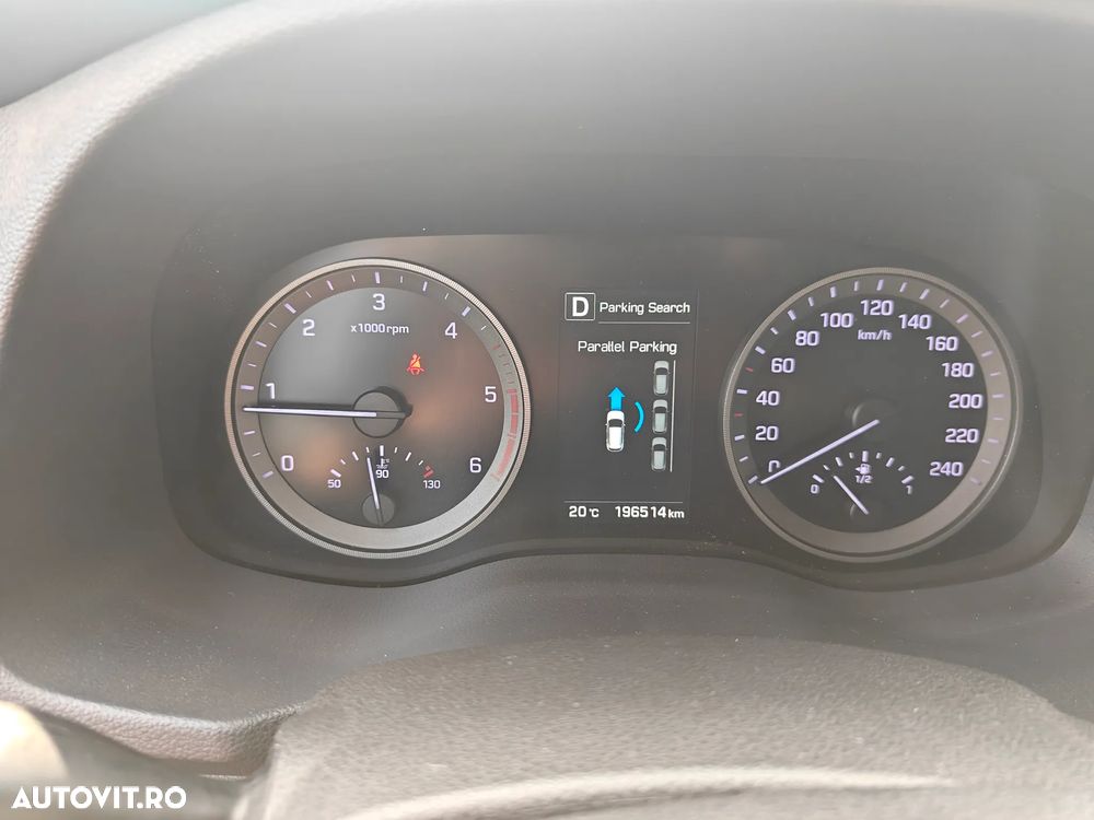 Hyundai Tucson 2.0 CRDI 4WD Automatik Premium - 12