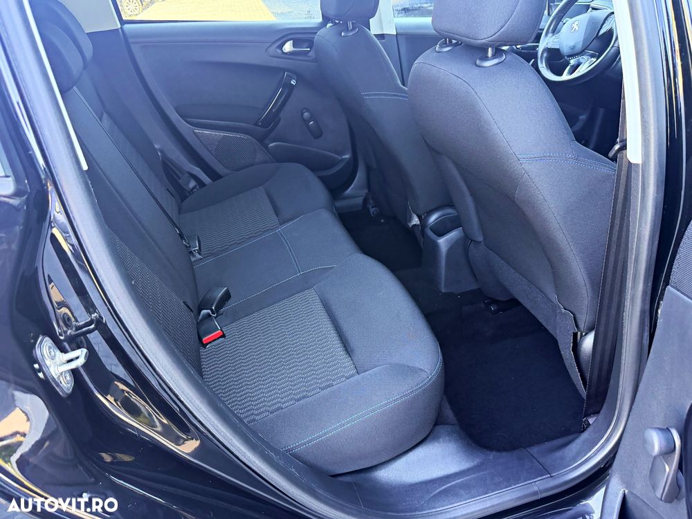 Peugeot 208 PureTech 82 Start & Stop Active - 15
