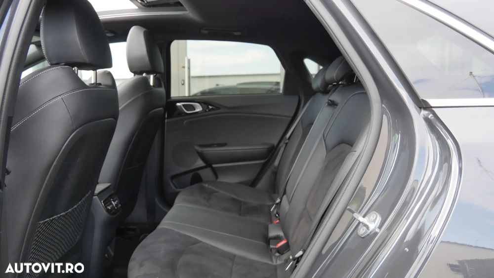 Kia Ceed - 19