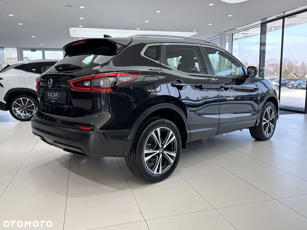 Nissan Qashqai - 4