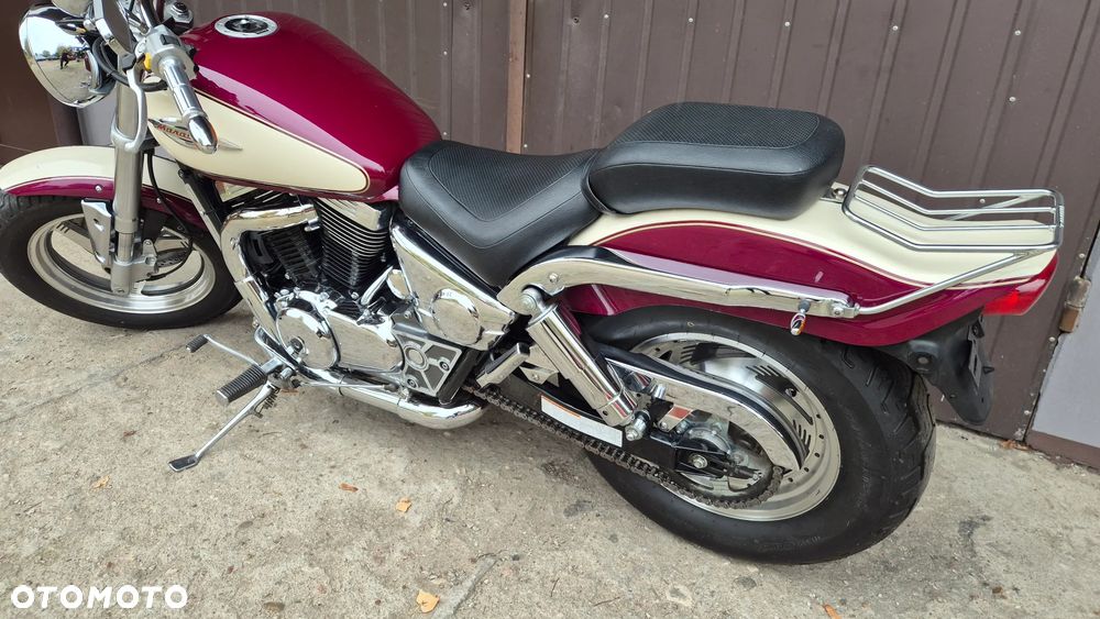 Suzuki Marauder - 5