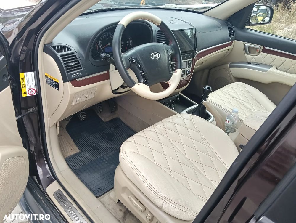 Hyundai Santa Fe - 1