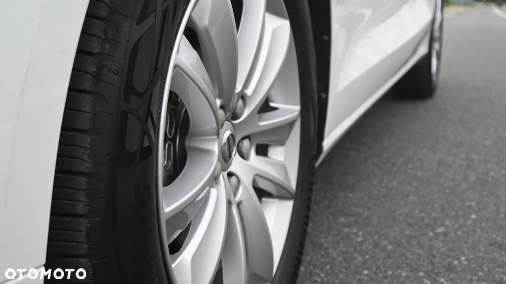 Volvo V60 B3 B Momentum Pro - 21