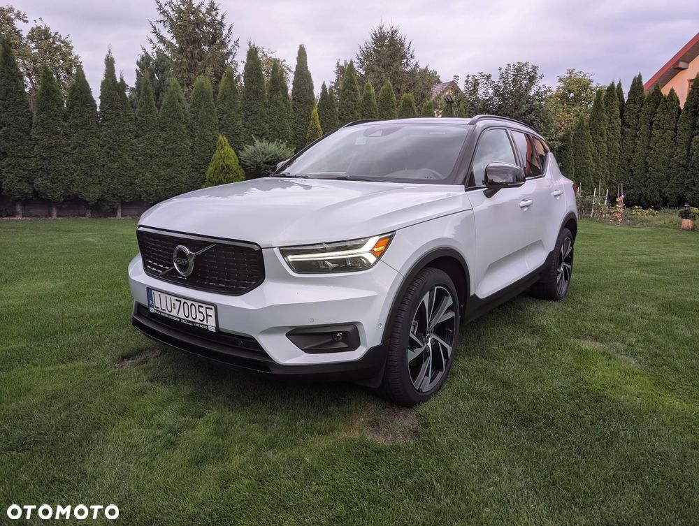 Volvo XC 40 T5 AWD Geartronic R-Design - 3
