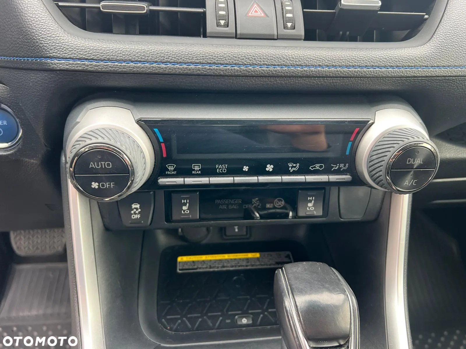 Toyota RAV4 2.5 4x4 Hybrid Style Selection - 17
