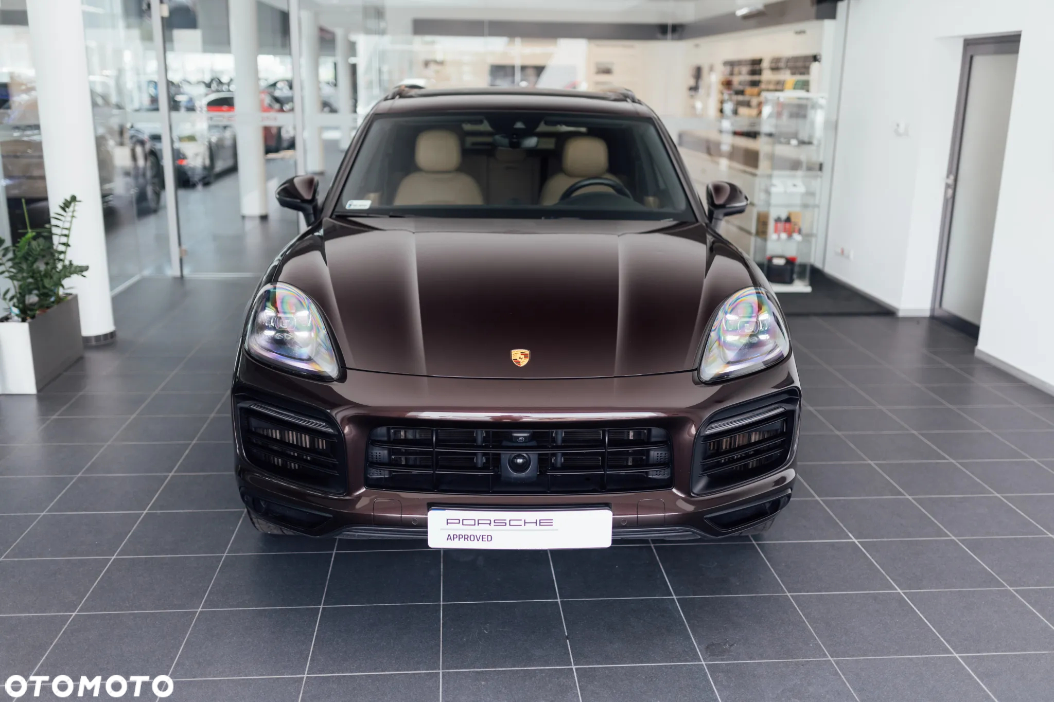 Porsche Cayenne Standard - 33