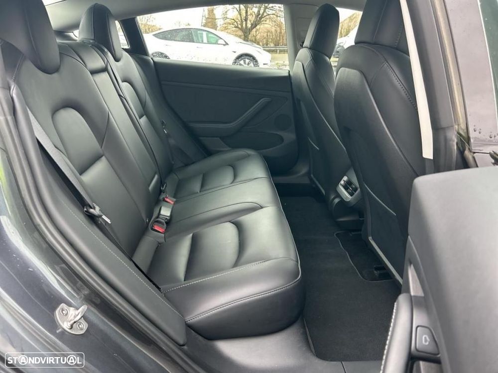 Tesla Model 3 Long-Range Dual Motor AWD - 6